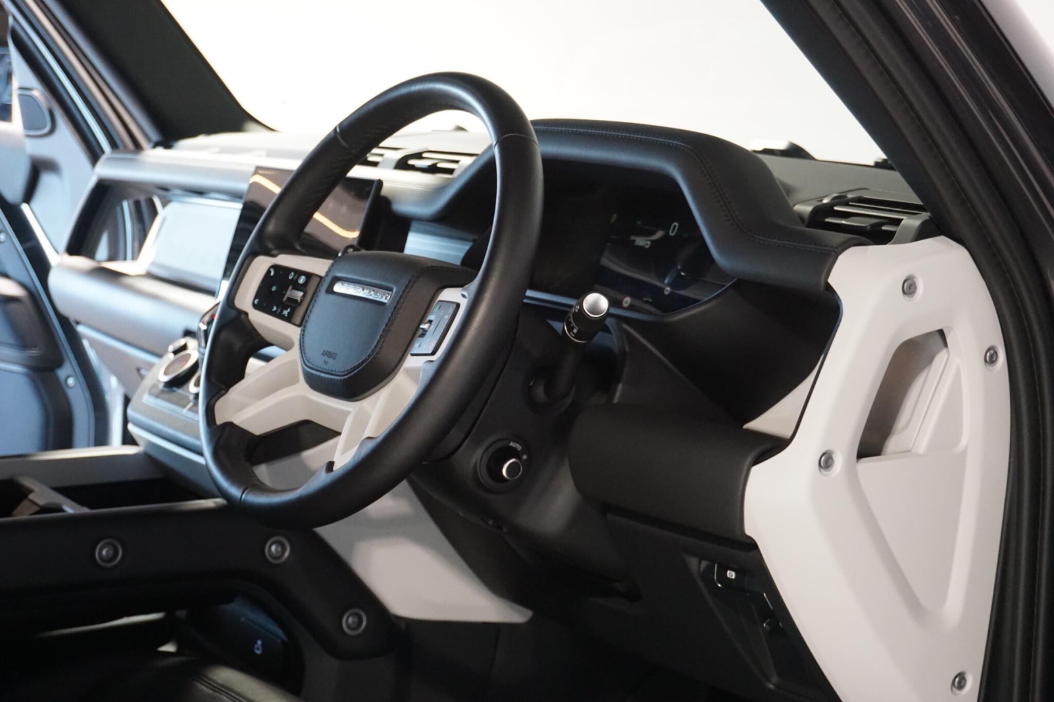 Land Rover Defender 110 3.0 D350 MHEV X-Dynamic HSE Hard Top SUV 5dr Diesel Auto 4WD MWB Euro 6 (s/s) (350 ps)